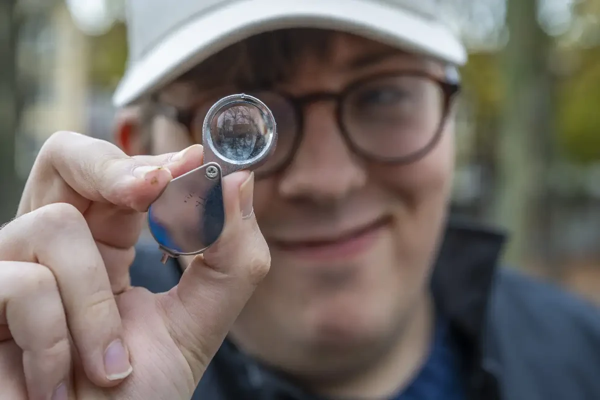 HCFSWexc23   vergrootglas