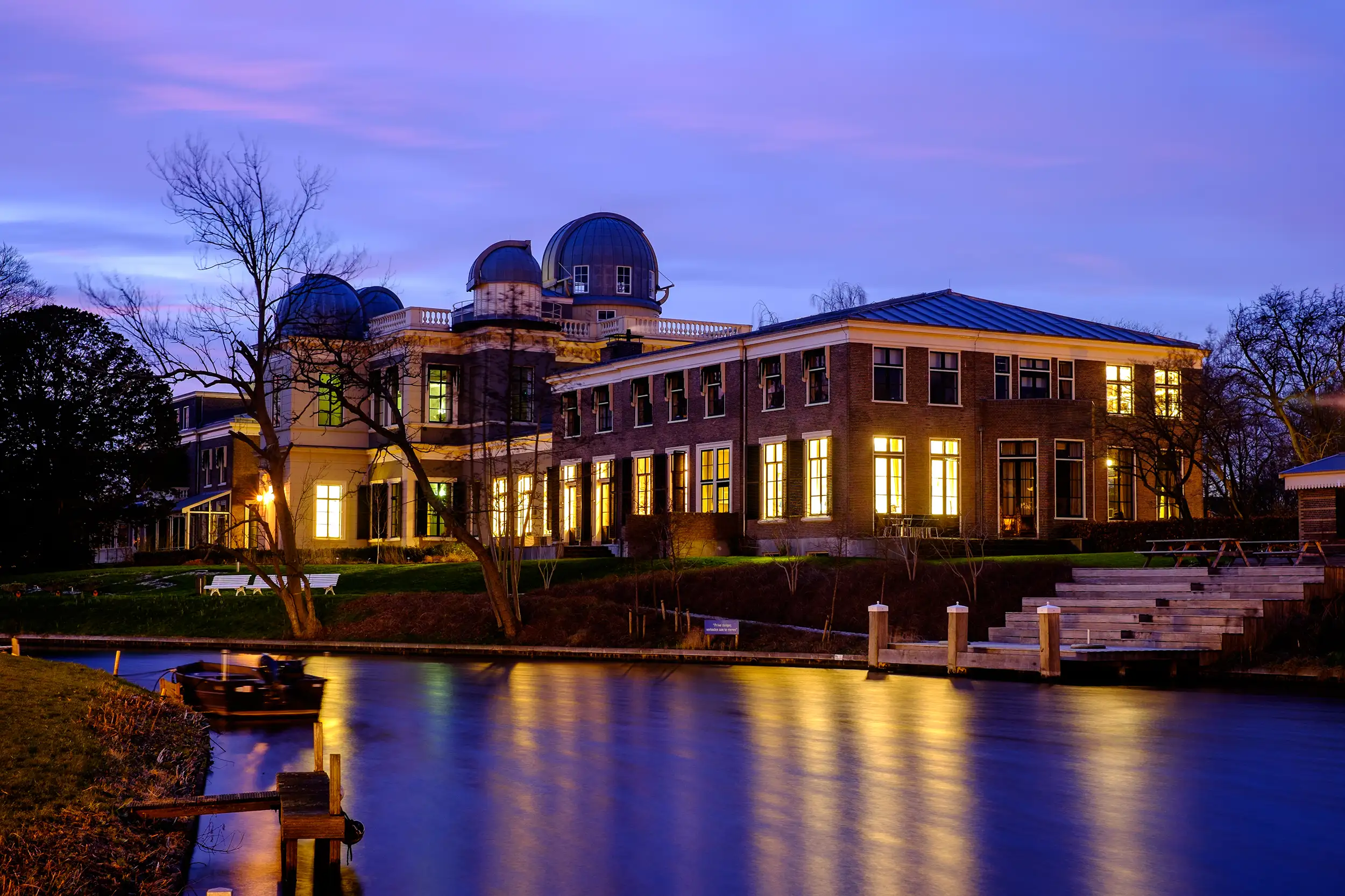 STW by night